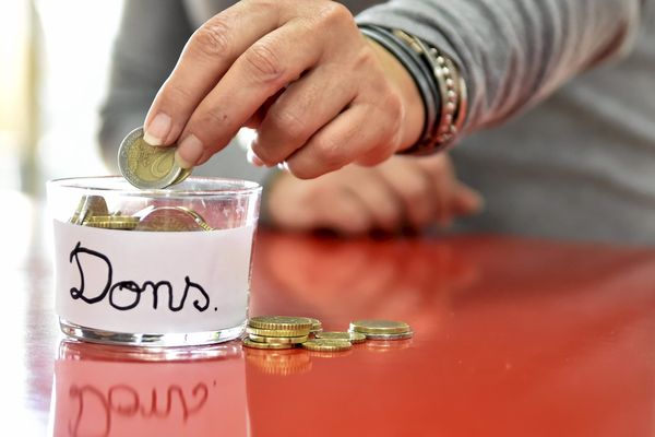 La rencontre avec des associations caritatives